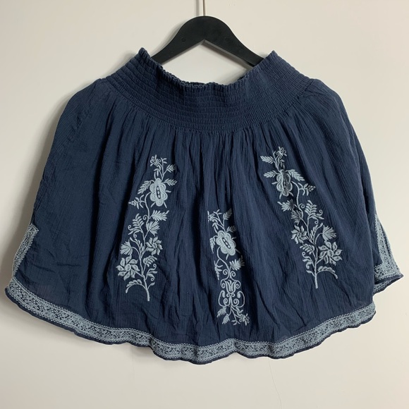 J Crew Navy Floral Skirt - Picture 1 of 6